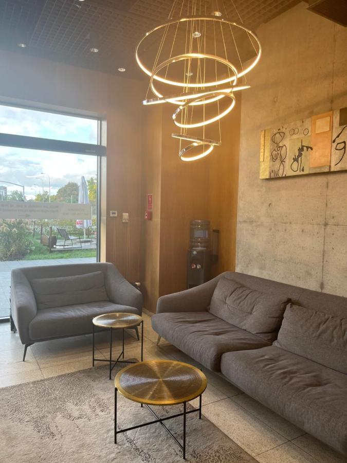 Good Wolska Residence Varsovie Extérieur photo